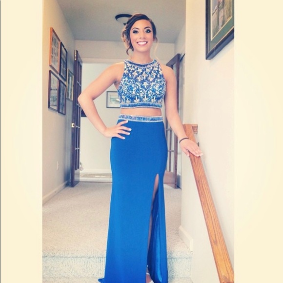 Prom Dress - Picture 1 of 3